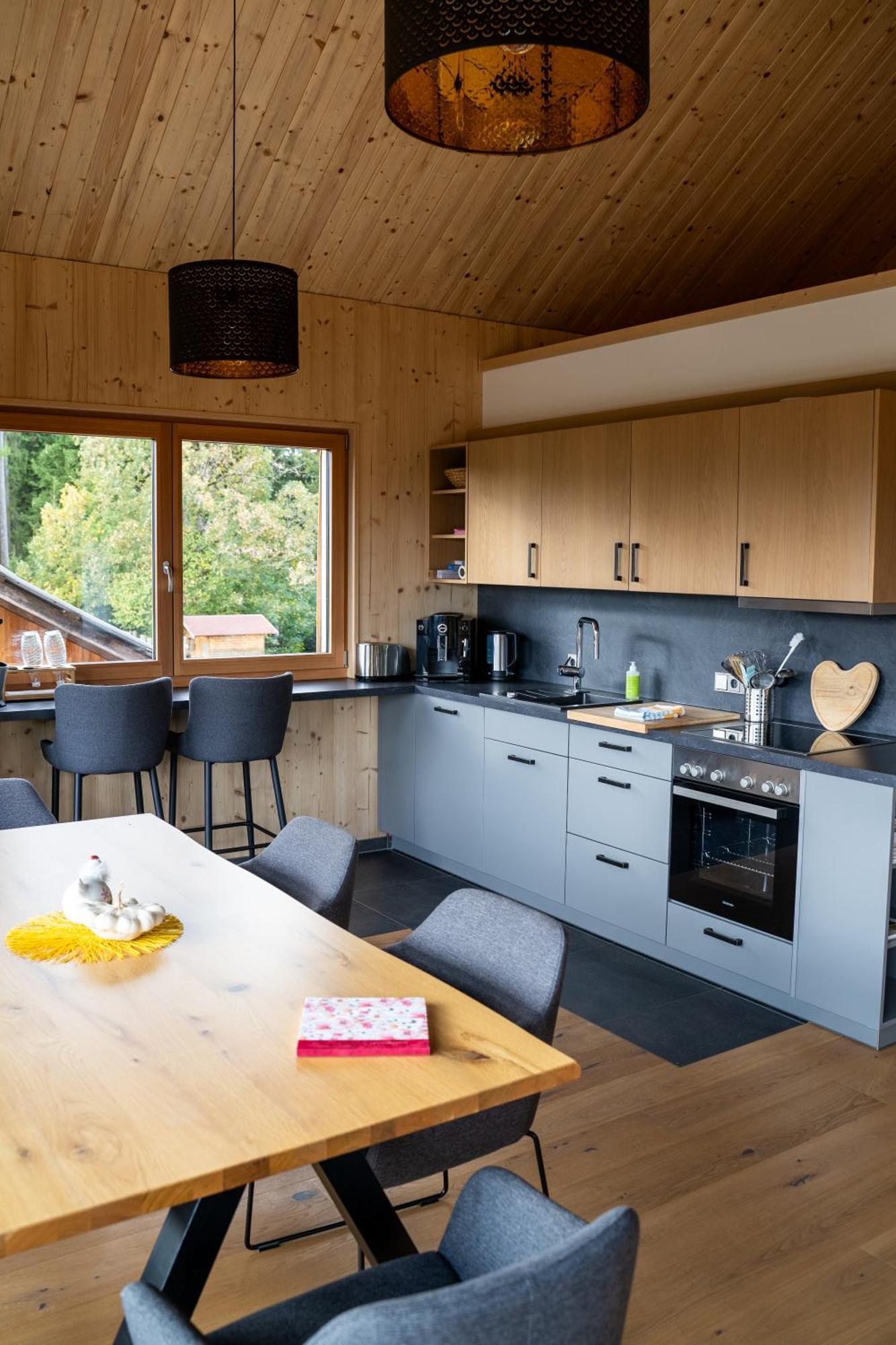 Holzhaus "Zum Schwarz'N" Apartment Aurach am Hongar Ngoại thất bức ảnh